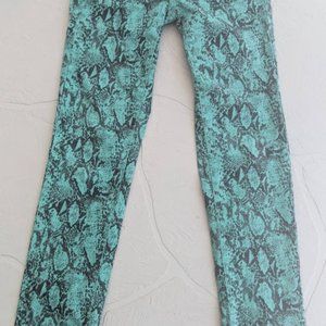 Woman's size 0 jeans INC Skinny Leg Regular Fit